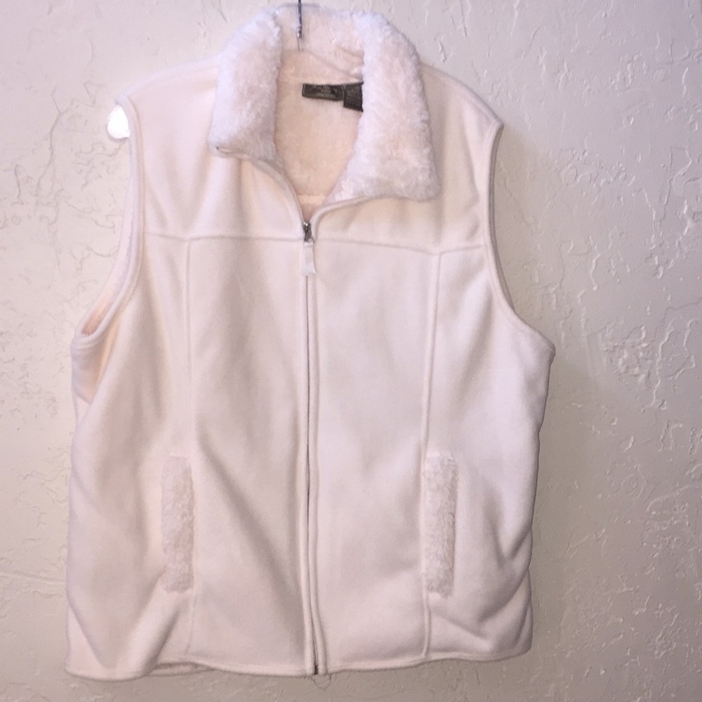 Fleece Vest